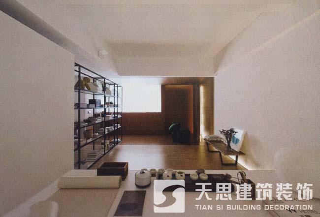 <a href=http://www.guoruitong.com/ target=_blank class=infotextkey>合肥辦公室裝修</a>側(cè)面書架